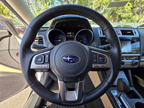 Used 2017 Subaru Outback 2.5i Limited image 27