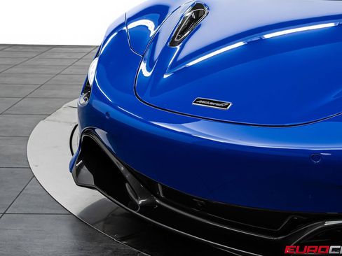 Used 2023 McLaren 720S Spider RWD image 15