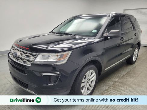Used 2018 Ford Explorer XLT AWD/4WD image 1