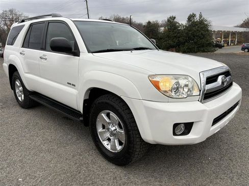 Used 2009 Toyota 4Runner 4WD image 6