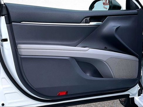 Certified 2024 Toyota Camry SE FWD image 22