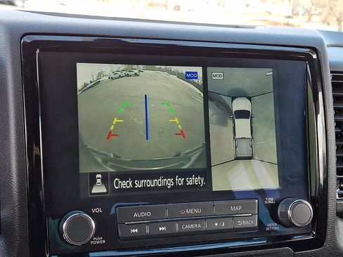 Used 2024 Nissan Frontier PRO-4X w/ Pro Convenience Package image 17