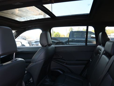 New 2026 Jeep Cherokee Limited AWD/4WD image 21