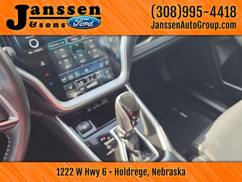 Used 2024 Subaru Outback Limited image 32