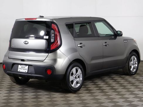 Used 2018 Kia Soul image 5