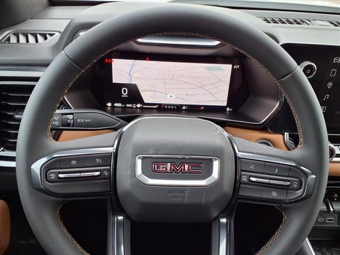 New 2026 GMC Canyon AT4 image 9