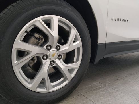 Used 2018 Chevrolet Equinox Premier AWD/4WD image 31