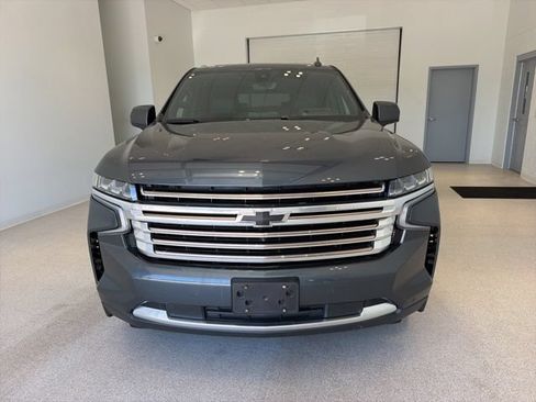 Used 2021 Chevrolet Suburban High Country AWD/4WD image 2