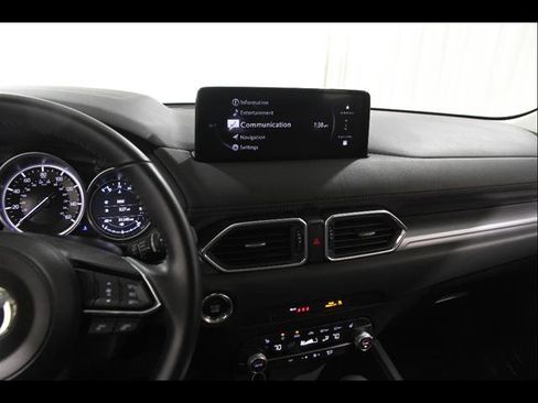 Certified 2025 MAZDA CX-5 AWD 2.5 S w/ Preferred Package image 9