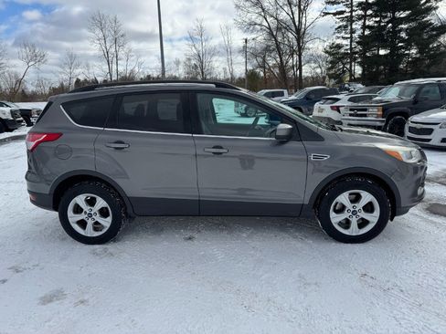 Used 2013 Ford Escape SE image 6