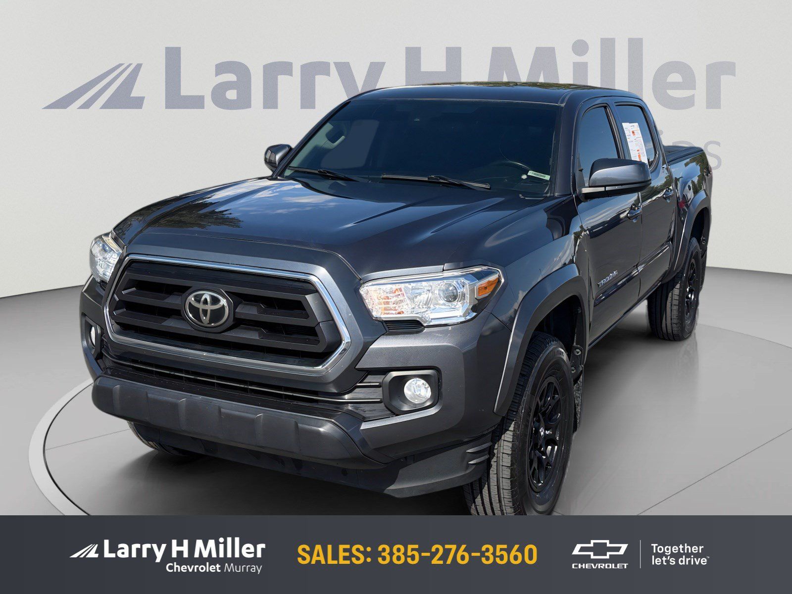Used 2021 Toyota Tacoma SR5 RWD image 1