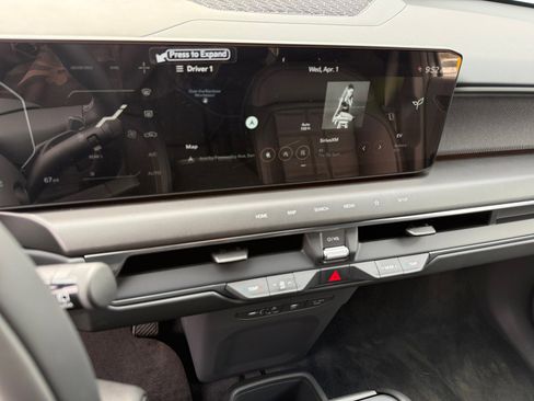 New 2026 Kia EV9 Land w/ Nightfall Edition Package image 12