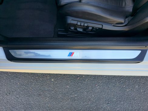 Used 2015 BMW 640i Convertible RWD image 16