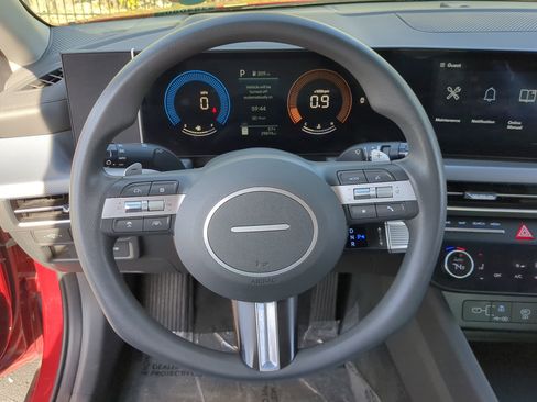 Used 2024 Hyundai Sonata SEL image 31