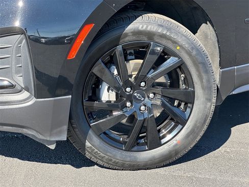 Certified 2024 Chevrolet Equinox LS w/ LS Convenience Package image 2