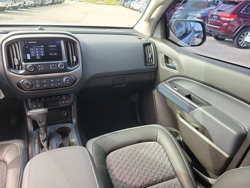 Used 2020 Chevrolet Colorado Z71 RWD image 22