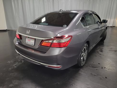 Used 2016 Honda Accord LX image 8