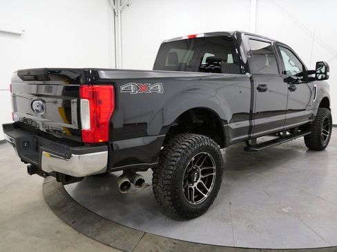 Used 2019 Ford F250 XLT image 7