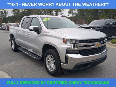 Used 2022 Chevrolet Silverado 1500 LT w/ Z71 Off-Road Package image 2