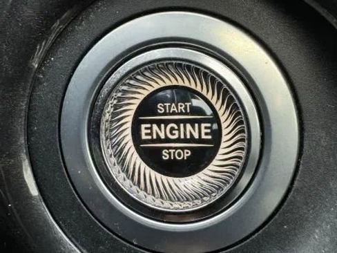 Used 2018 Mercedes-Benz S 450 S 450 Sedan 4D image 33