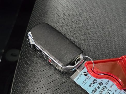 Used 2024 Kia Sportage SX image 35