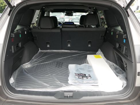 Certified 2026 Subaru Outback Touring XT AWD/4WD image 22
