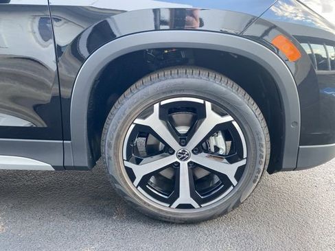 New 2025 Volkswagen Tiguan SE AWD/4WD image 20