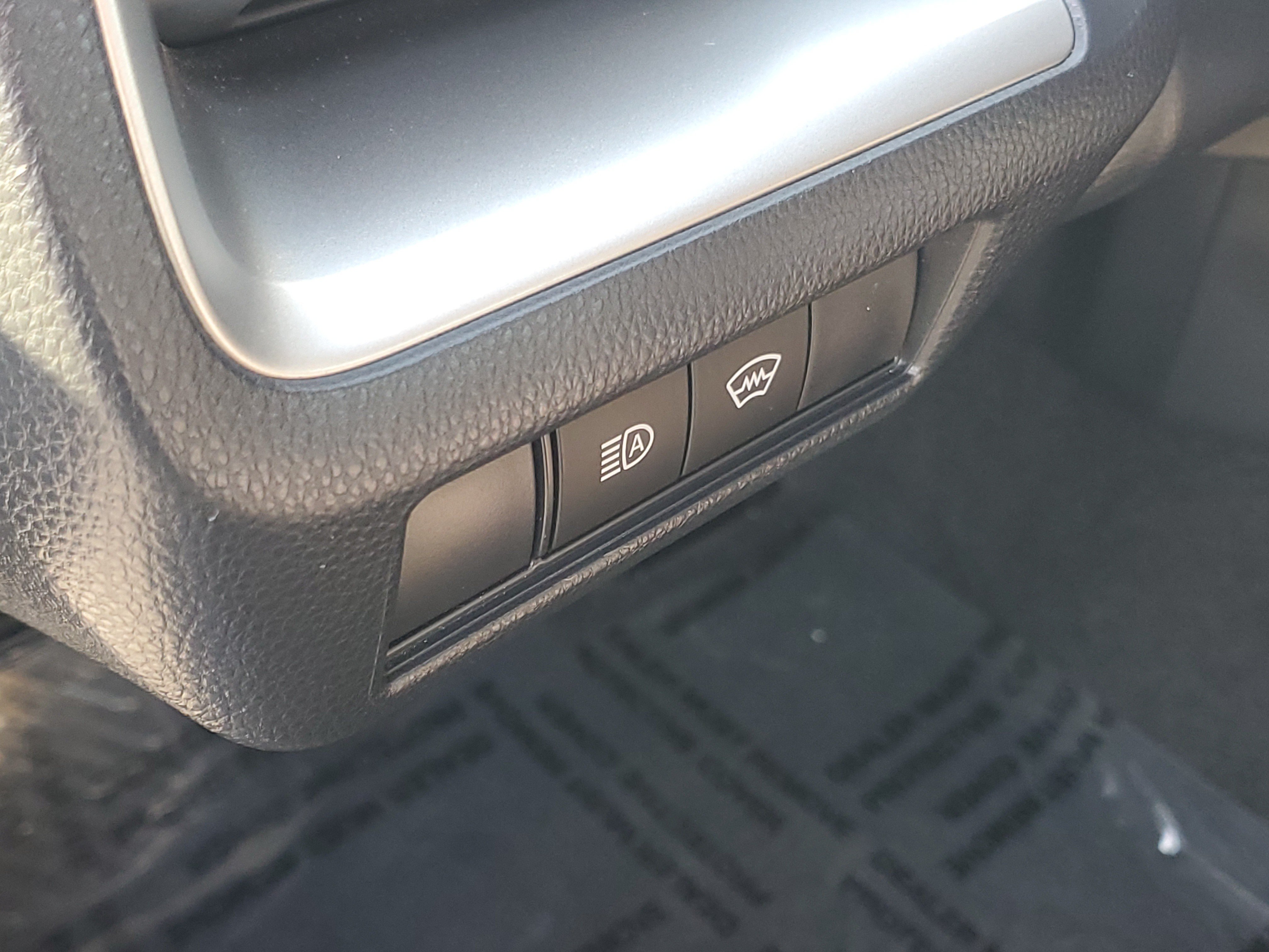 Certified 2026 Toyota Prius LE FWD image 20