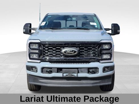 Used 2025 Ford F350 Lariat w/ Lariat Ultimate Package AWD/4WD image 7