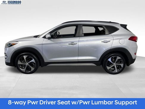 Used 2018 Hyundai Tucson Value w/ Cargo Package FWD image 2
