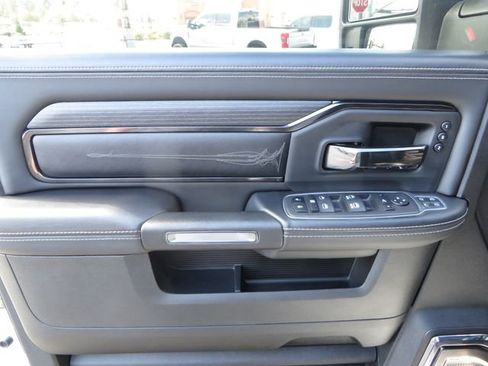 Used 2023 RAM 3500 Limited image 23