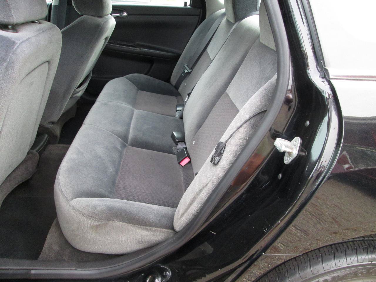 Used 2012 Chevrolet Impala LS FWD image 16