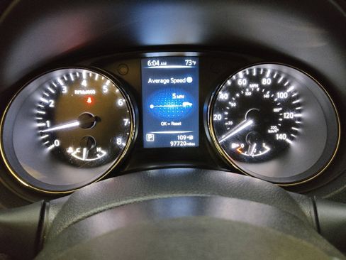 Used 2017 Nissan Rogue SV w/ Midnight Edition AWD/4WD image 23