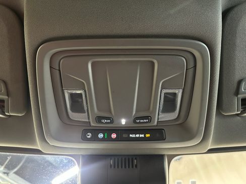 Certified 2026 Chevrolet Silverado 1500 RST AWD/4WD image 38