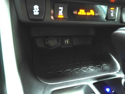 Certified 2023 Toyota RAV4 XLE w/ Convenience Package AWD/4WD image 20