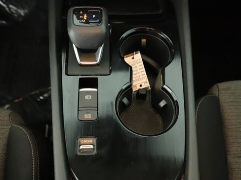 Used 2021 Nissan Rogue SV image 20