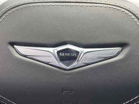 Used 2024 Genesis GV70 3.5T Sport w/ Sport Advanced Package image 33