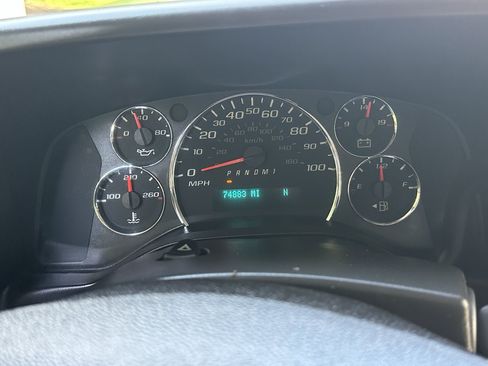 Used 2018 Chevrolet Express 3500 LT w/ LT Preferred Equipment Group RWD image 27