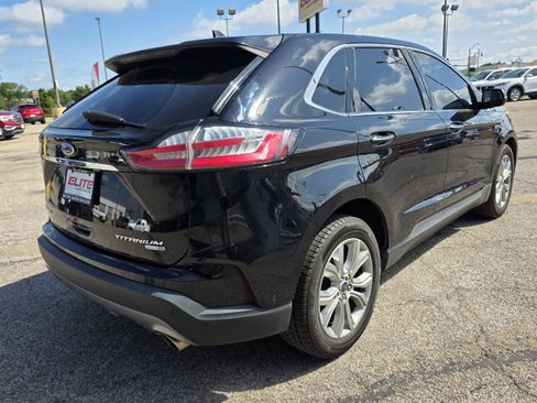 Used 2020 Ford Edge Titanium w/ Equipment Group 301A FWD image 5
