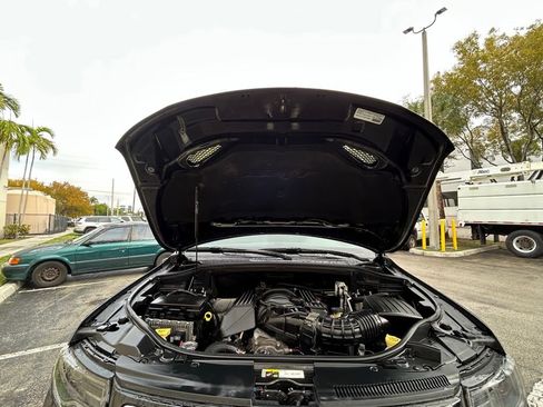 Used 2014 Jeep Grand Cherokee SRT image 29