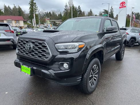 Certified 2023 Toyota Tacoma TRD Sport image 8