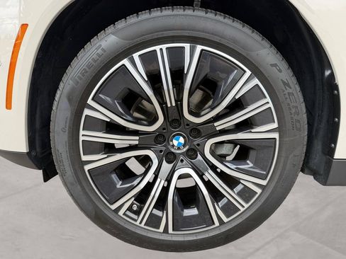 Used 2025 BMW X3 xDrive30i AWD/4WD image 14