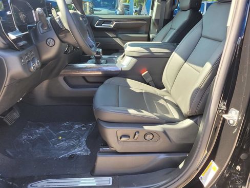 New 2026 Chevrolet Silverado 1500 LTZ w/ LTZ Premium Texas Edition AWD/4WD image 10