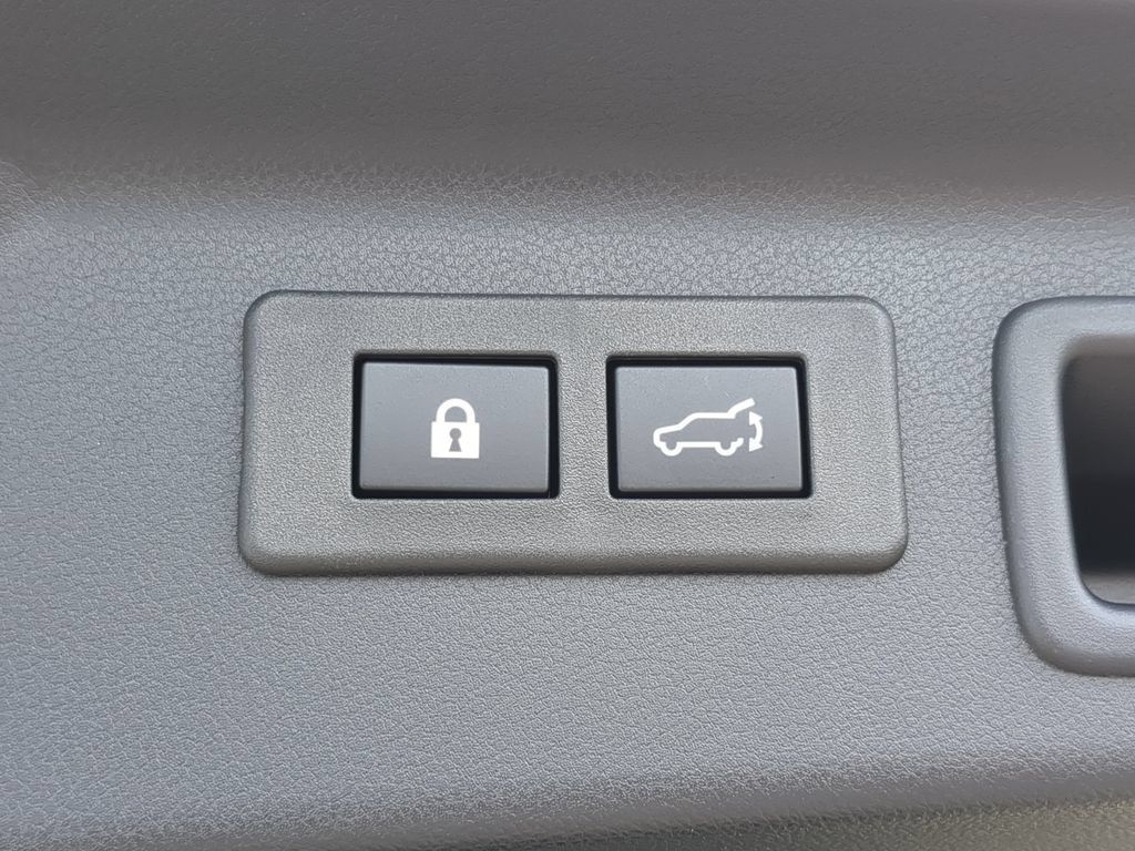 New 2026 Subaru Forester Touring AWD/4WD image 10