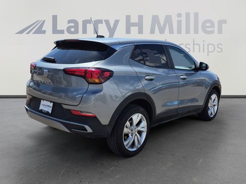 Used 2025 Buick Encore GX Preferred FWD image 5