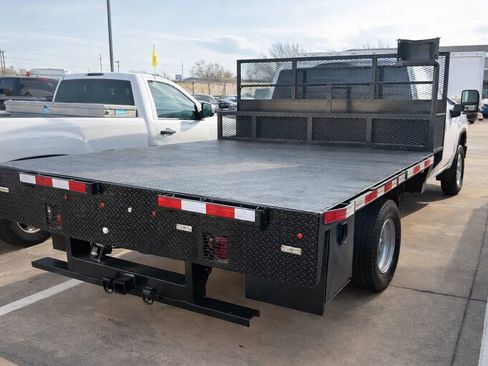 Used 2020 Chevrolet Silverado 3500 W/T w/ WT Convenience Package AWD/4WD image 3