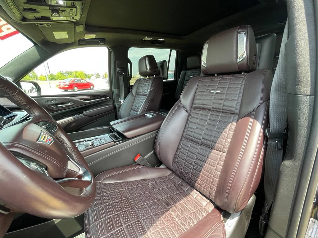 Used 2022 Cadillac Escalade ESV Sport Platinum AWD/4WD image 21