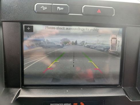 Used 2017 Ford F150 Lariat image 17