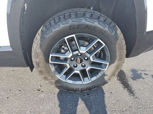 New 2026 GMC Terrain AT4 w/ LPO, Floor Liner Package image 74