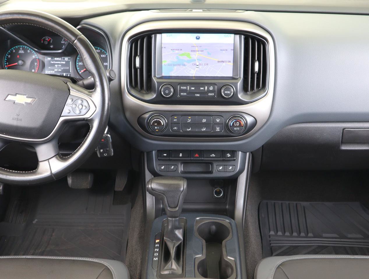 Used 2015 Chevrolet Colorado Z71 AWD/4WD image 17